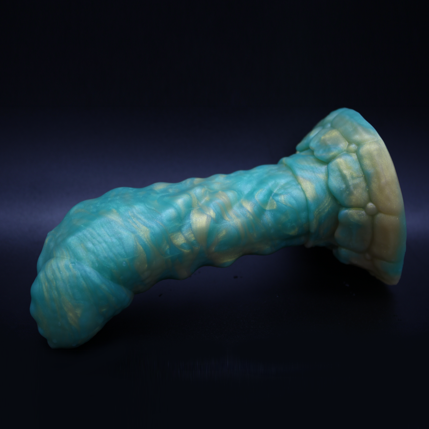 Dominic the Allidile - (Flop) XS / Firm