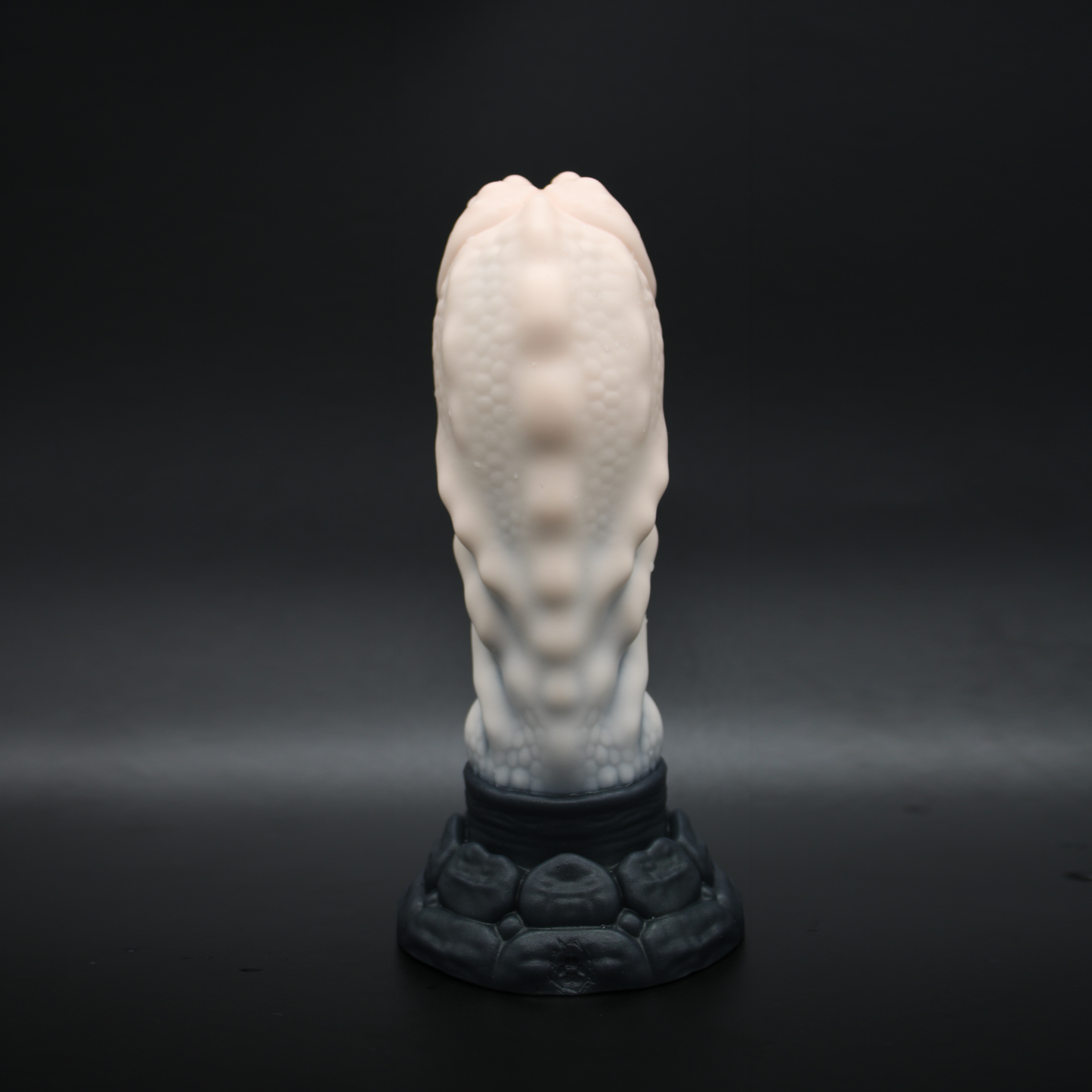 Dominic the Allidile - (Flop) XS / Firm