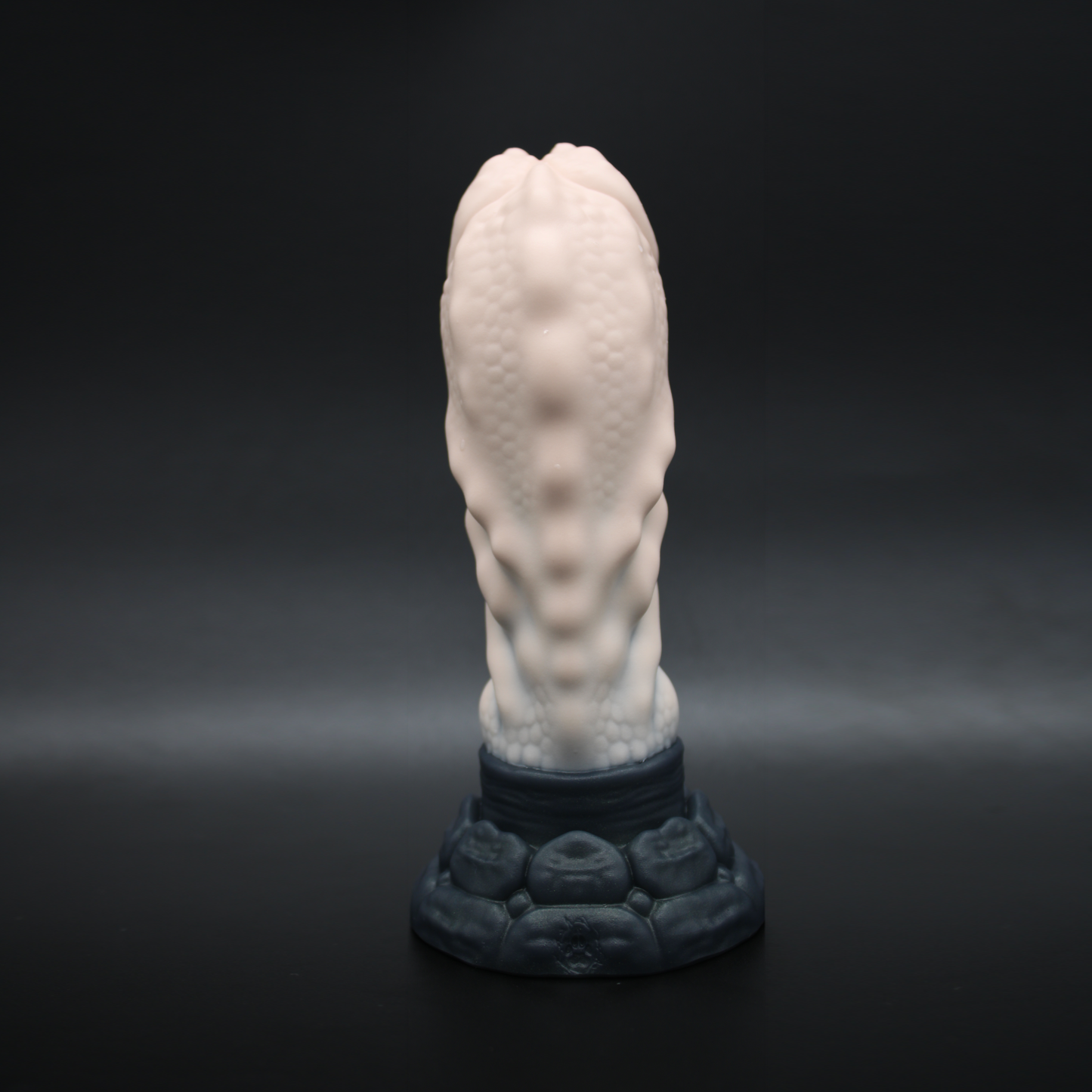 Dominic the Allidile - (Flop) XS / Firm